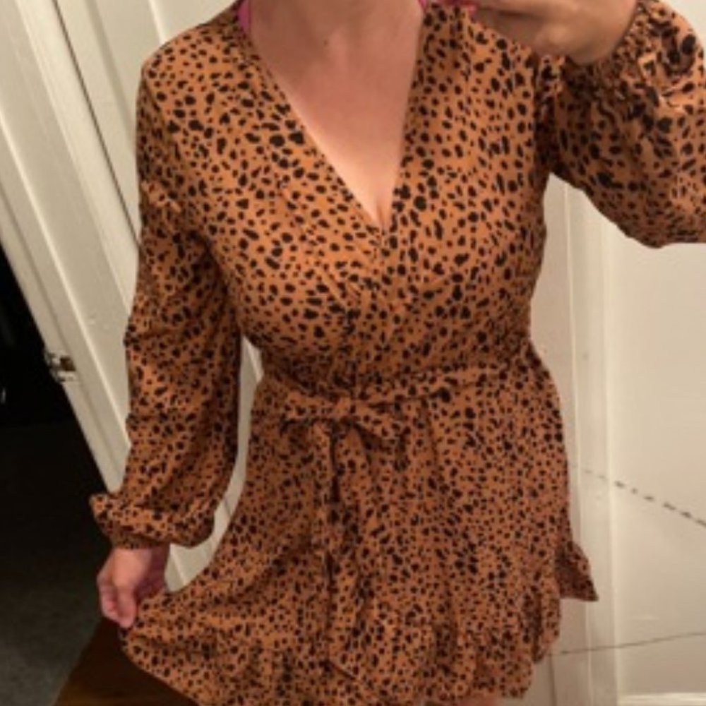 Dalmatian Print Belted Wrap Dress Brown / Black - Picture 6 of 8